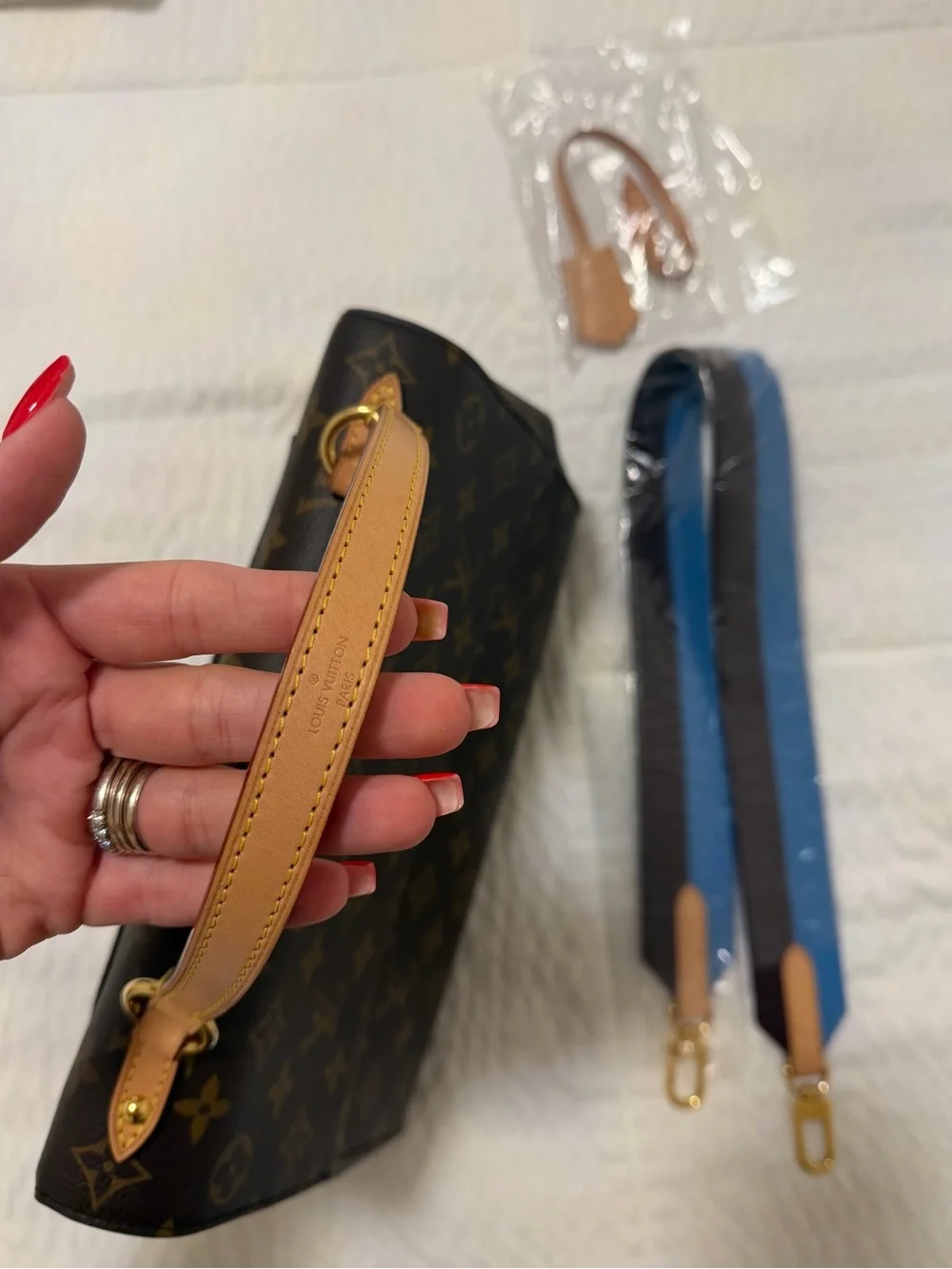 Louis Vuitton Cluny MM Monogram